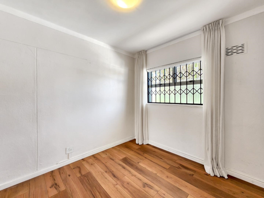 2 Bedroom Property for Sale in Green Point Western Cape